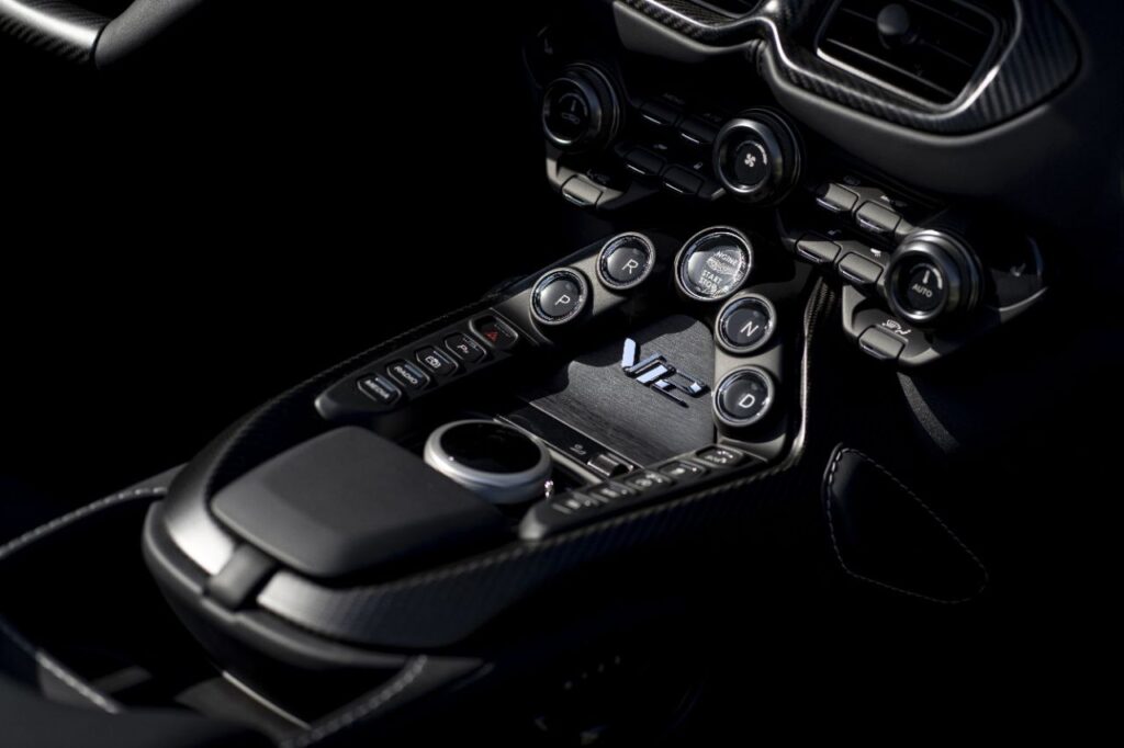 Aston Martin V12 Vantage Roadster interior