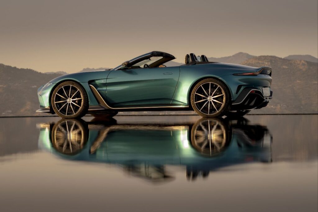 Aston Martin V12 Vantage Roadster side profile